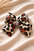 Leopard Bow (m)