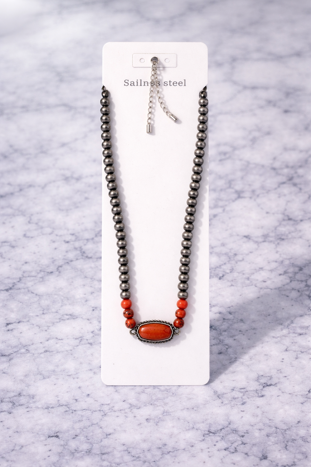 Red Chocker Necklace (m)