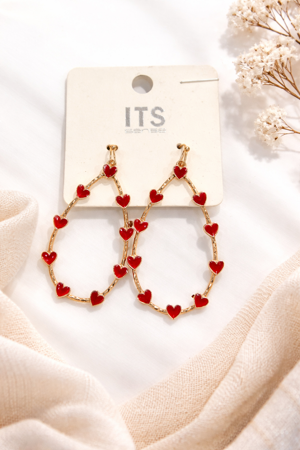 Red Heart Earrings (m)